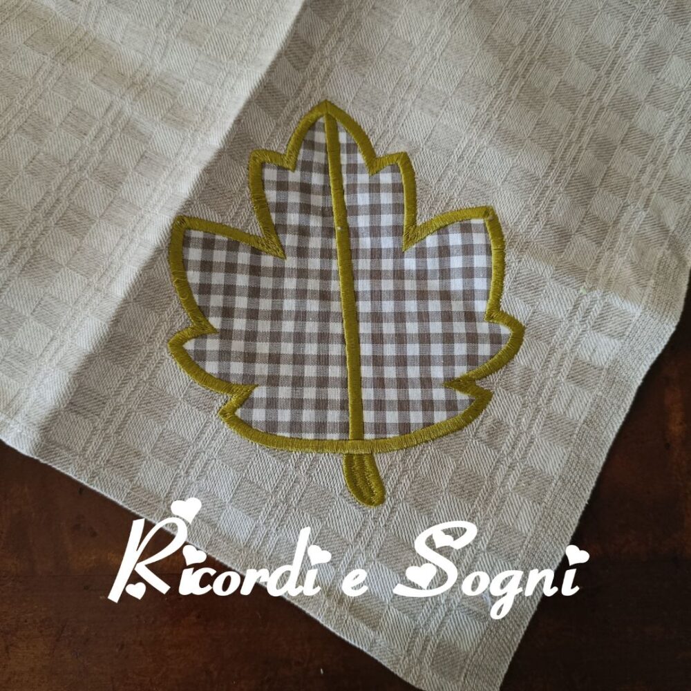 Asciugapiatti in Appliquè – Foglia Nocciola - immagine 3