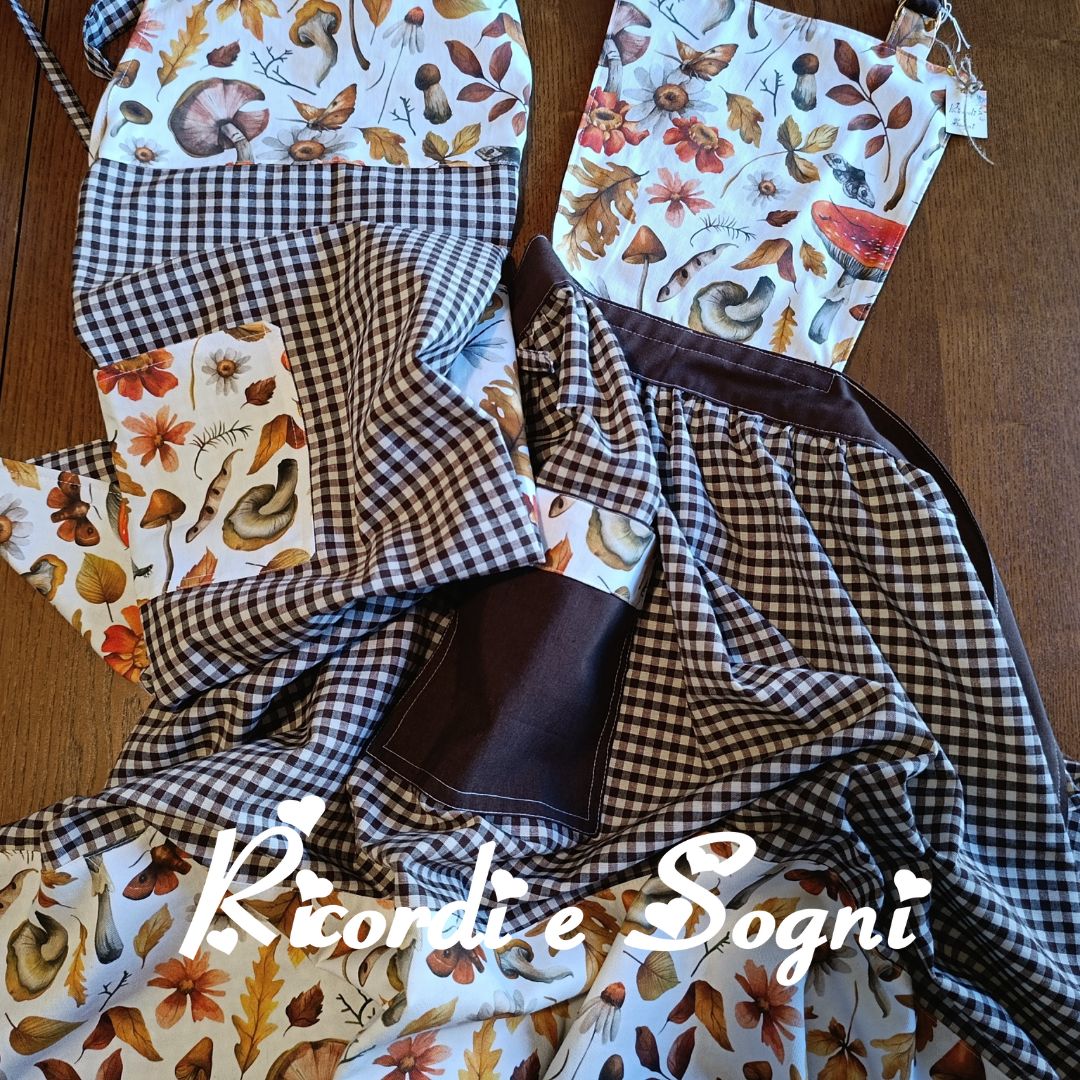 Foglie e Funghi d'Autunno - Coppia di Presine Quadrate in Marrone - immagine 2